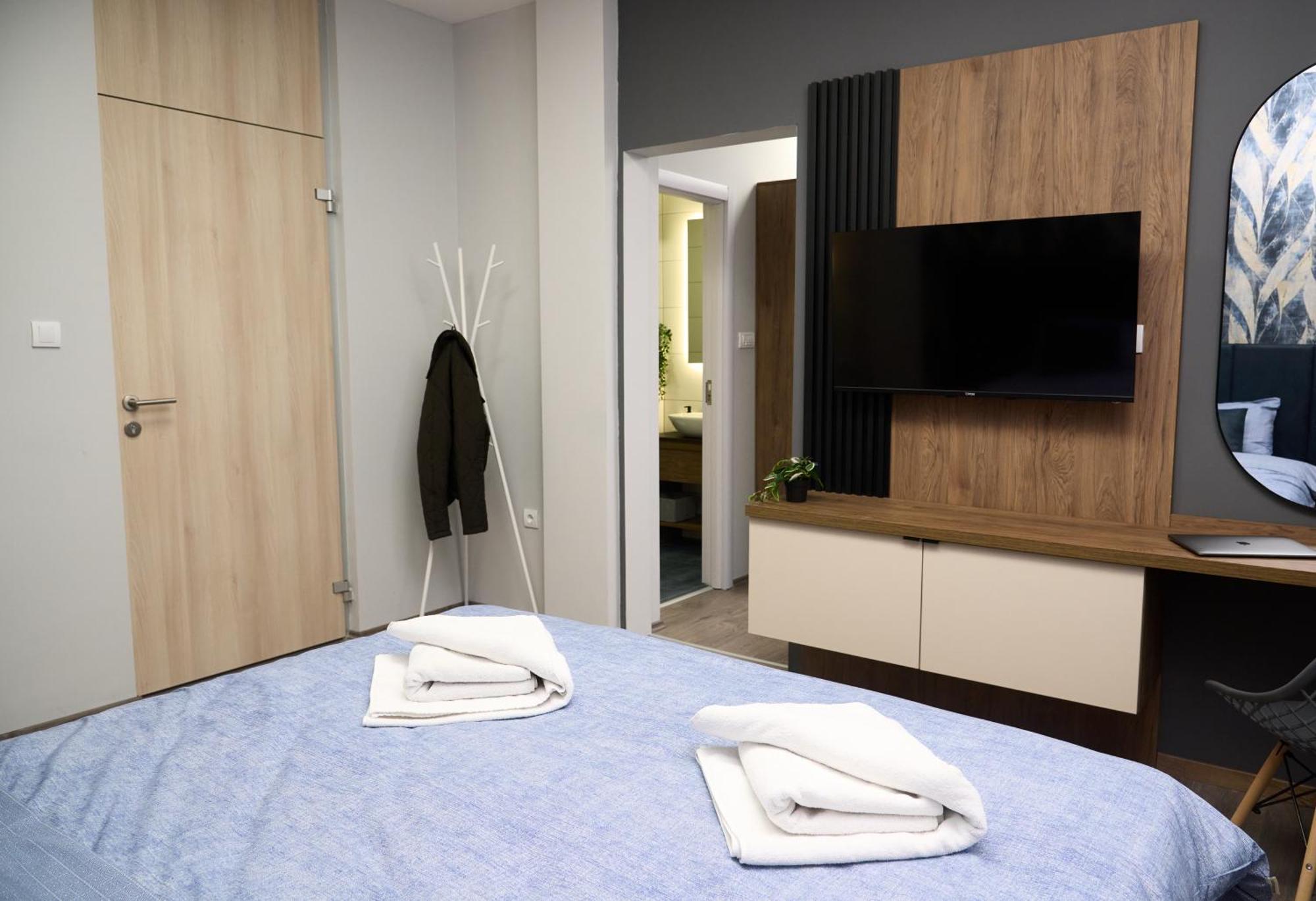 Downtown Boutique Apartments Novi Sad Buitenkant foto